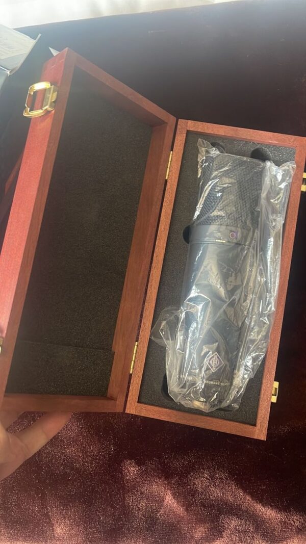 NEUMANN U87 Ai - Mt - Image 2