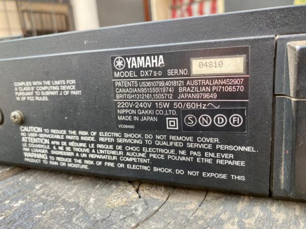 Yamaha DX7 2-D - Image 5