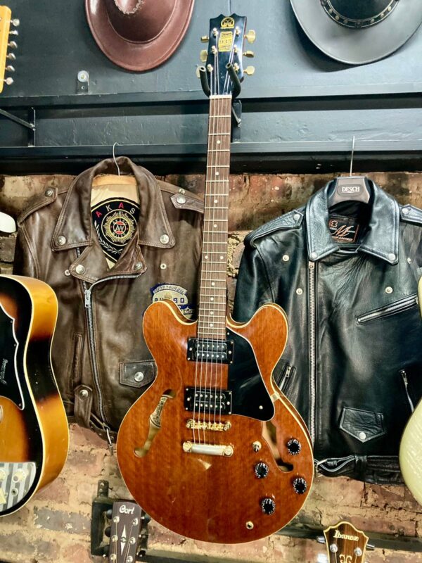 HONDO H-935 Deluxe Series