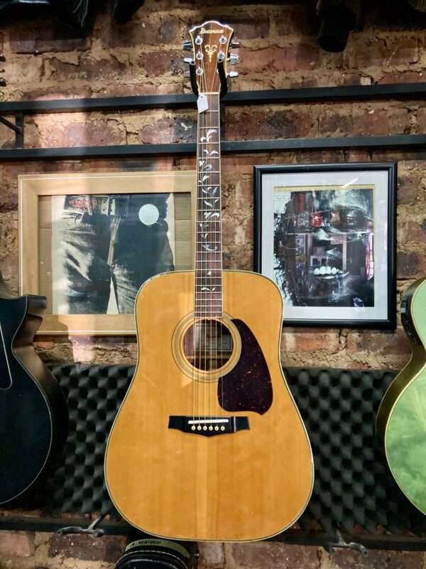 IBANEZ V390