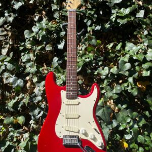 FENDER STRAT PLUS