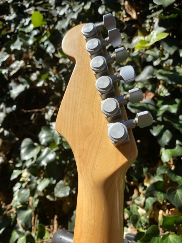 FENDER STRAT PLUS - Image 7